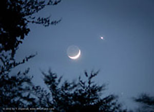 Пепельный свет Луны и Венера (фото с сайта www.njit.edu)