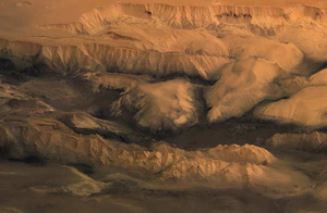 Где-то в толще остывшей планеты есть мощные источники метана (изображение с сайта www.newscientistspace.com)