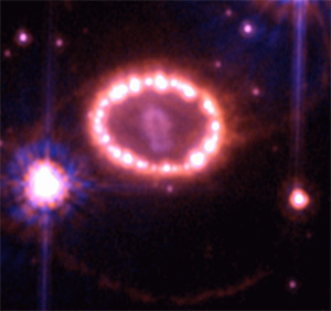Останки сверхновой 1987A. Снимок сделан космическим телескопом Hubble в декабре 2004 года (фото с сайта www.physorg.com)